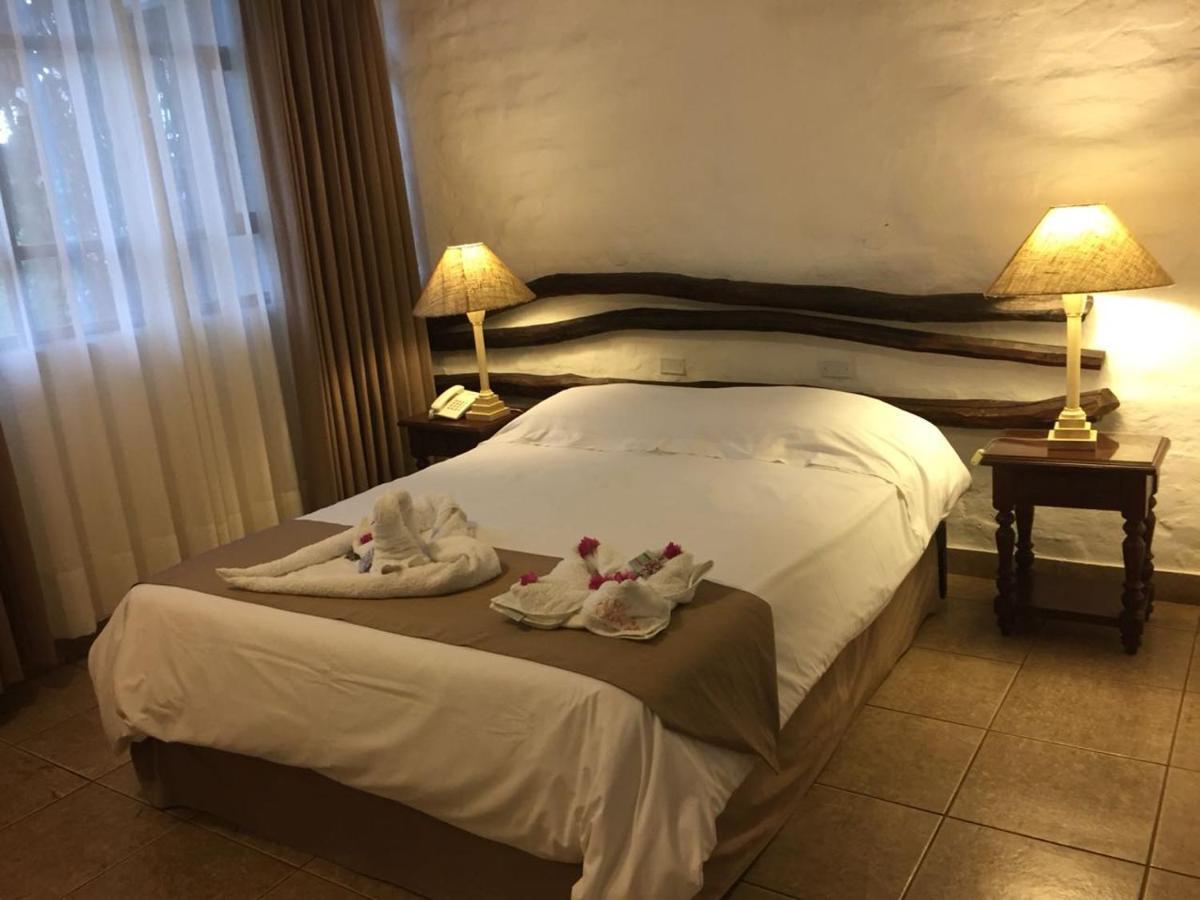 Hotel Sol De Ика Екстериор снимка