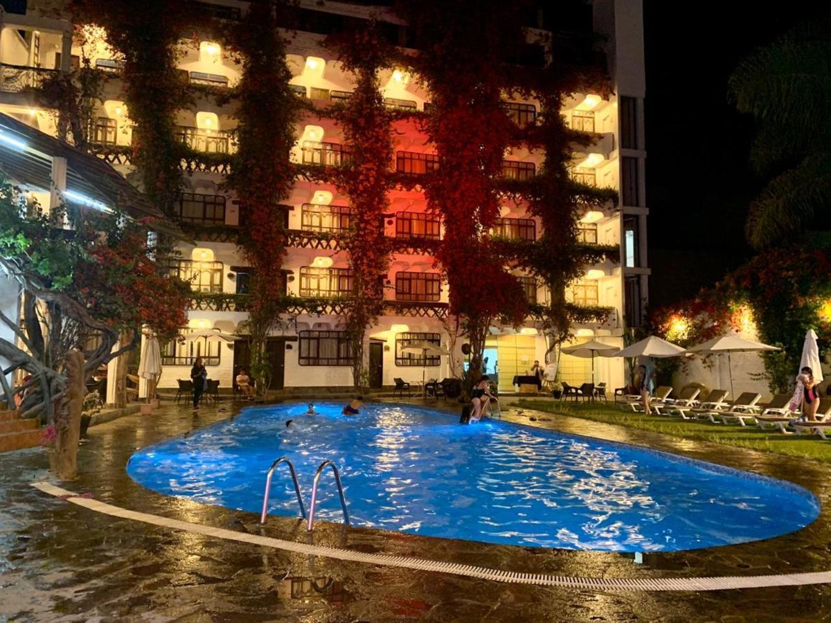 Hotel Sol De Ика Екстериор снимка
